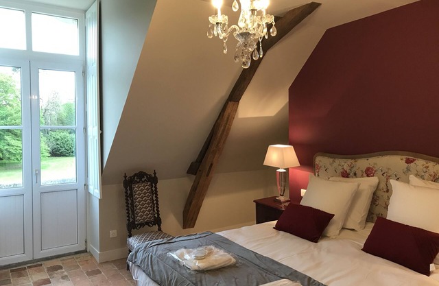 Room 7 king double with en-suite
