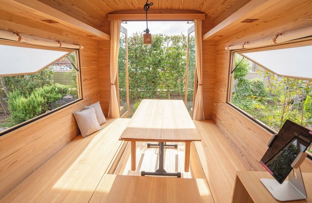 Room only 1 night plan Wooden trailerstyle tiny house lodging bedding futon /Utsunomiya Tochigi