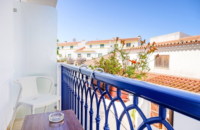 Room 'Quarto Verde' with Balcony and Wi-Fi