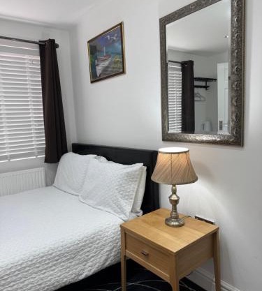 Room with en-suite facilities