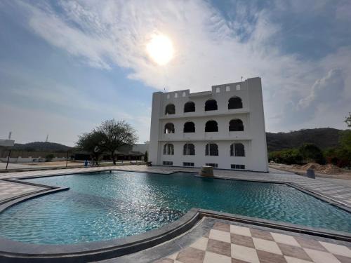 Roop Garh Palace, Jaipur