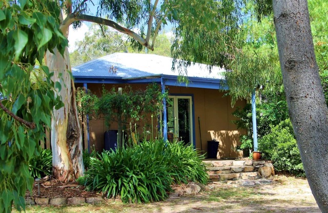 Rose Cottage Ballandean