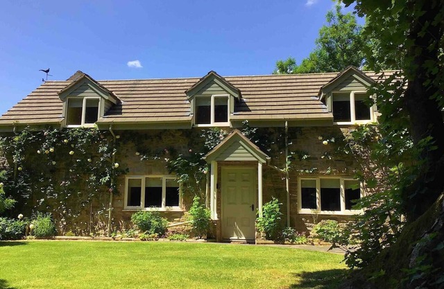 Rose Cottage, Lyonshall