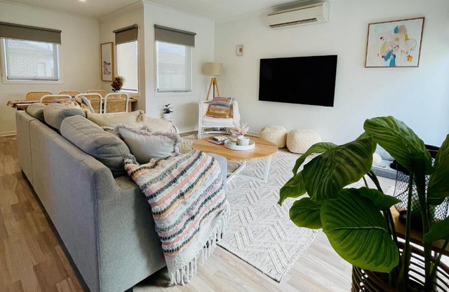 Rosebud Bay Beach House