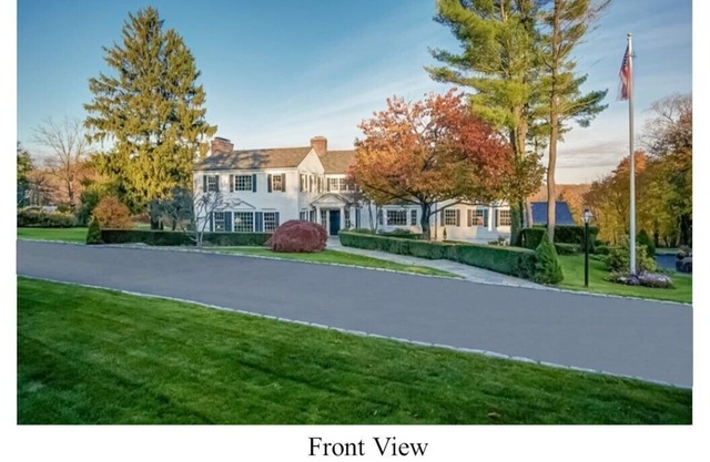 Round Hill Road Estate Home with 5 open acres-Avail. Summer 2025 - 3 or 4 Months