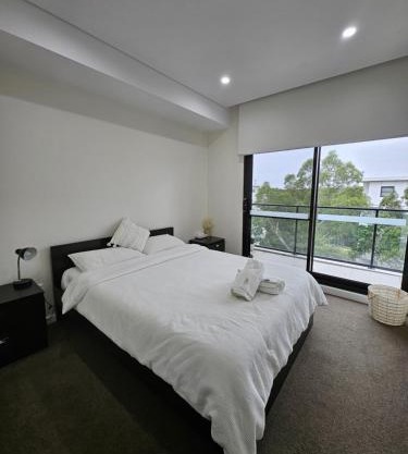 Rouse Hills TownCentre luxury accommodation