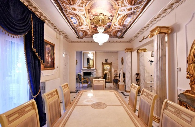 Royal House