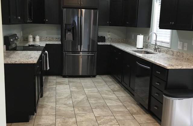 Royal Retreat for corporate & family stay in Saint Albans area