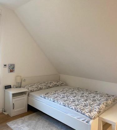 Ruhige Ortsrandlage 3