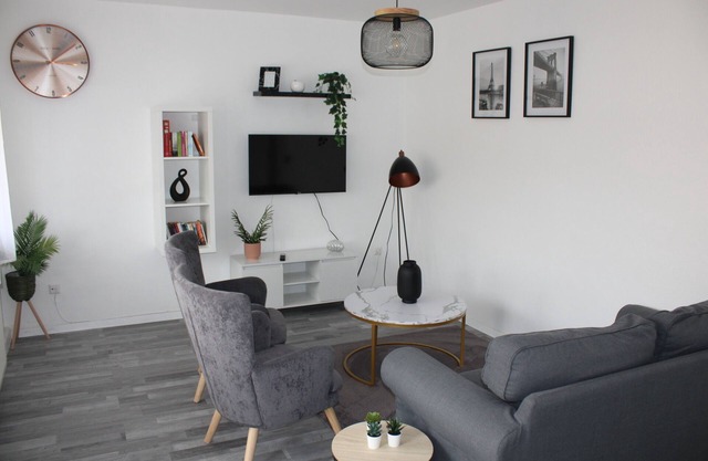 Ruhiges & Schickes 4 Zi-apartment