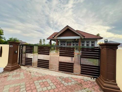 Rumah Layar
