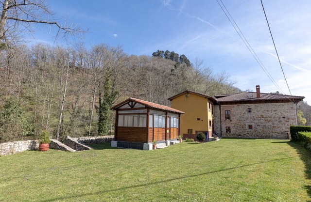 RURAL ACCOMMODATION FLOREU DE REMIS
