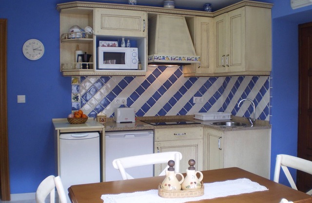 Rural, countryside, WIFI. For 2 persons. Asturias.