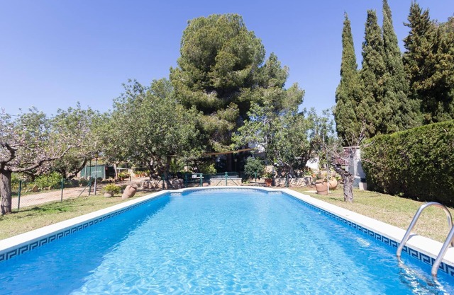 RURAL FAMILY HOUSE WITH POOL & AC – EL NOSTRE CANTIR