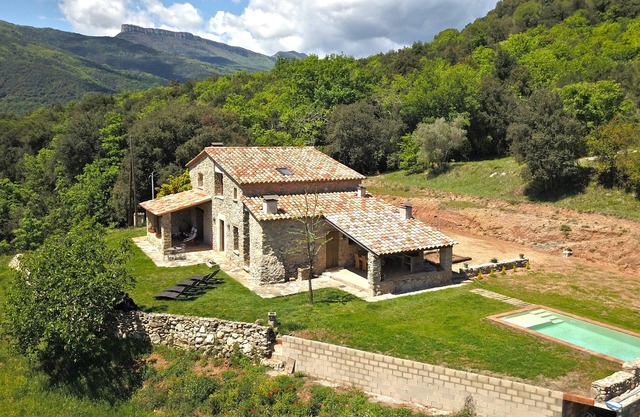 Rural farmhouse in a quiet area without tourism