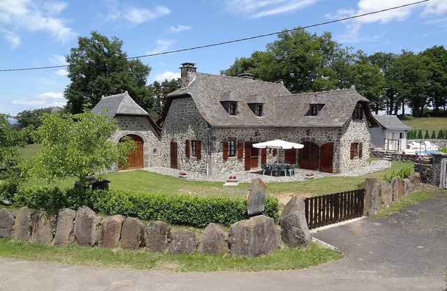 Rural gite with private heated pool, trout fishing, boules court.