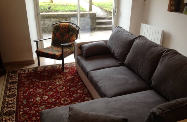 rural house with terrace and small garden all trade without car