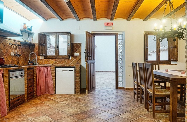 RURAL HOUSE EL TRANCO DEL LOBO