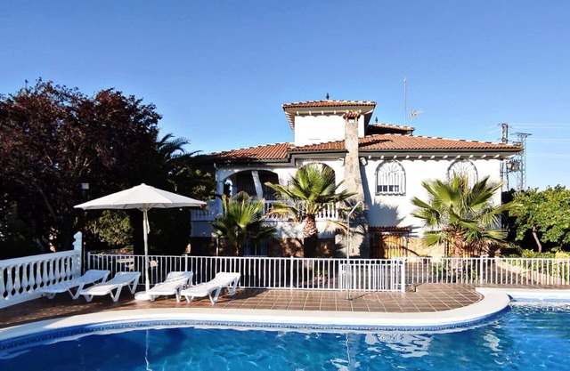Rural house (full rental) Piqueras for 10 people