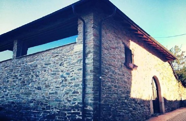 Rural house (full rental) Pico del lugar for 8 people