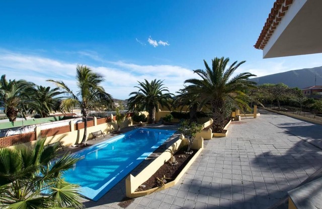 Rural Villa with Private Swimming Pool