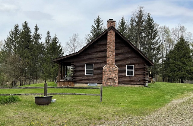 Rustic Log Cabin Woodland Retreat