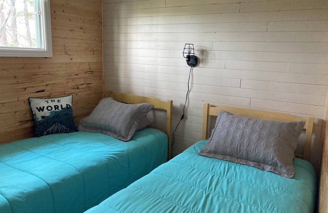Rustic Wave Cottages-Cabin #5