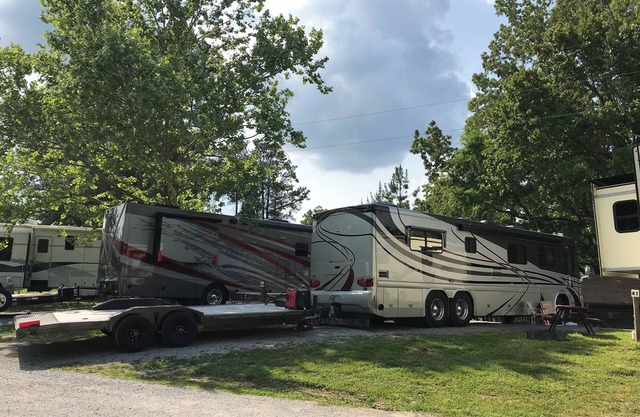 RV Site #43 Pull Through, Big Rig Friendly 60ftx25ft