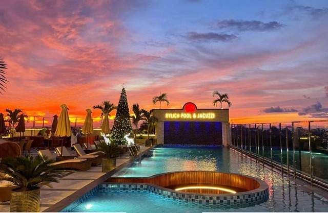 Rylich Panorama Hotel