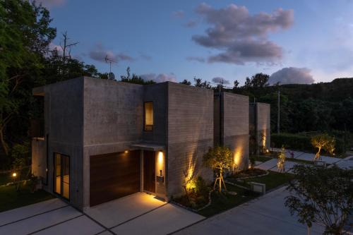 RYUKYU BREEZE 1棟貸し 天然ビーチまで徒歩30秒 プライベートプール付きVilla 北部