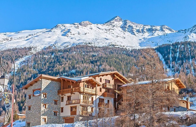 Séjour de rêve aux Alpes | T5 + ski aux pieds !
