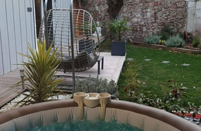 Séjour en Amoureux Avec Jacuzzi + Sauna