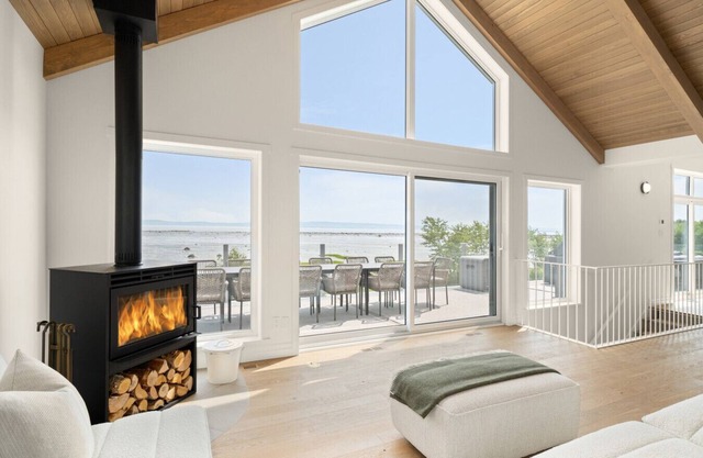 Spectacular Saint Lawrence River Views