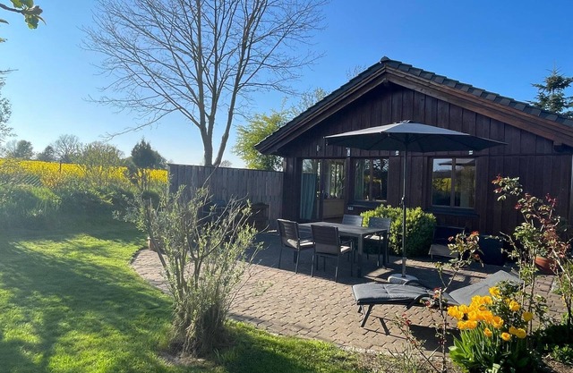 S Christa Ortmann - Das Ferienhaus am Feld