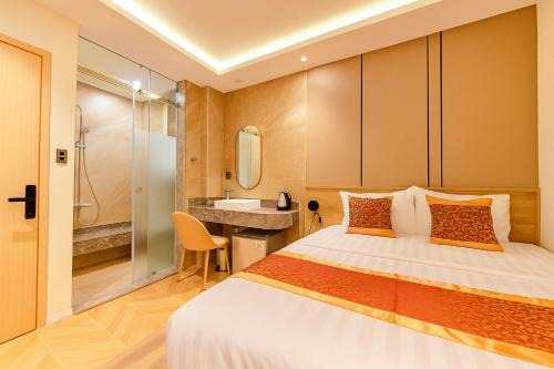 S79 My My Hotel