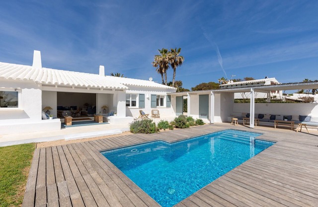 SA BLAVA - Spectacular villa with private pool by the sea - Free Wifi