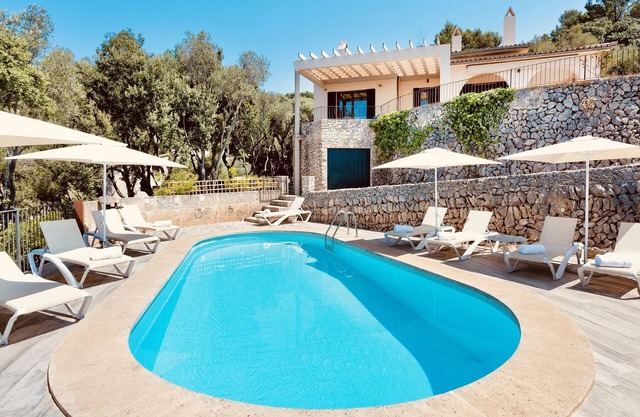 Sa Garrigueta Family Holidays (Stunning Views)