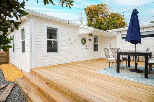Sabal Palm Vacation Homes