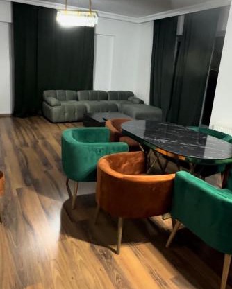 Sabiha Gökcene 5 dk Havuz, balkon, otopark yeşillikler içinde