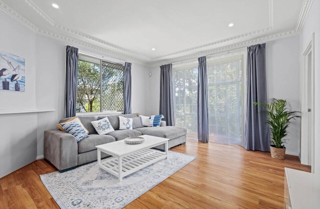 Sailors Cove | Pet Friendly