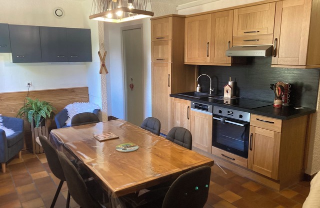 Saint Lary village 4/6 sleeps (47 m²), close to the cable cars and cable car