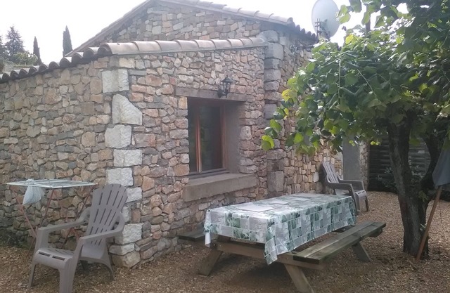 Saint Sauveur Gouvernet: Stone Cottage with pool in the Drôme Provençale