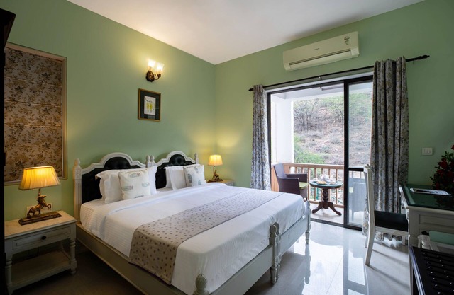 Sajjan Niwas Service Apartments is popular service appartment in Jodhpur.