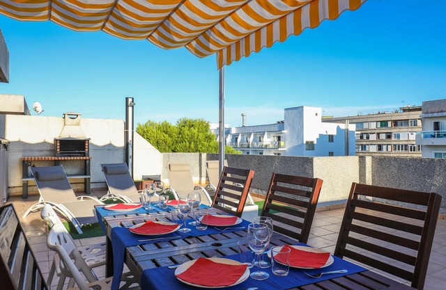 SalouBlues - NEW, 250 beach, pool terrace bq
