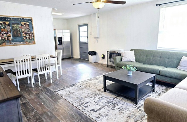 Salt Lick Creek Cottage, Peaceful Countryside, Day Trip to Nashville