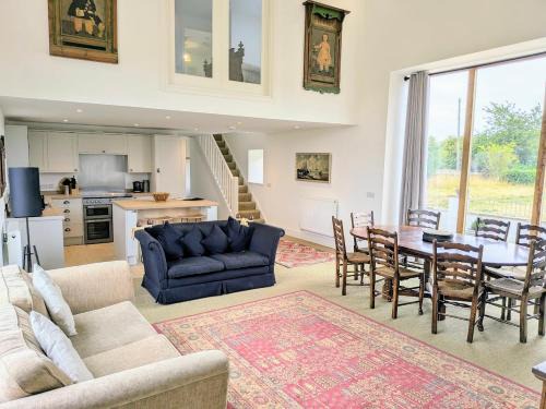 Salton Lodge Barns