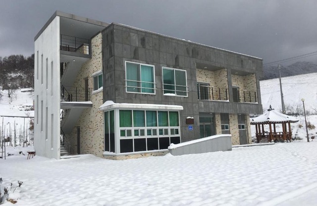 Samhyang Samsaek Pension