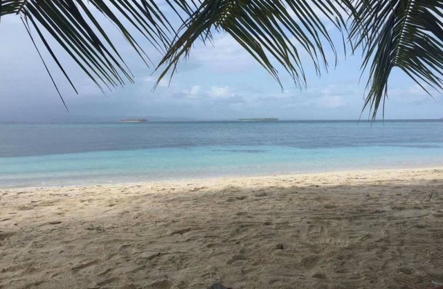 San Blas Big Orange Island "Narasgandub Dummad"