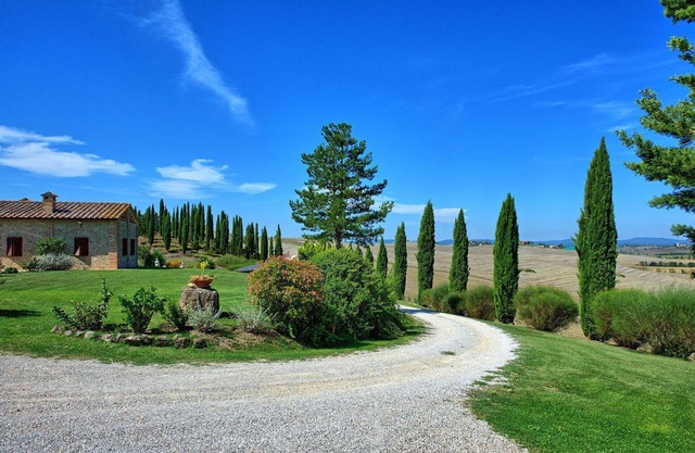 San Donnino 1 - Vacation Rental with swimming pool near Siena, Tuscany