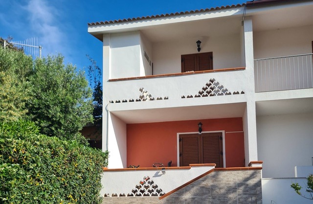 San Teodoro: 600 m. from the beach and the center, air conditioning, Wi-Fi